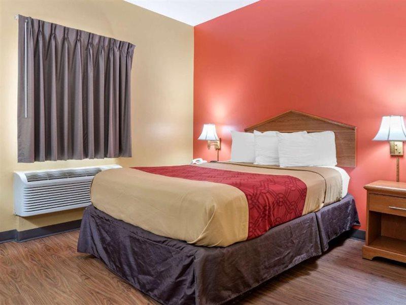 Econo Lodge Airport Louisville-Jefferson County Extérieur photo