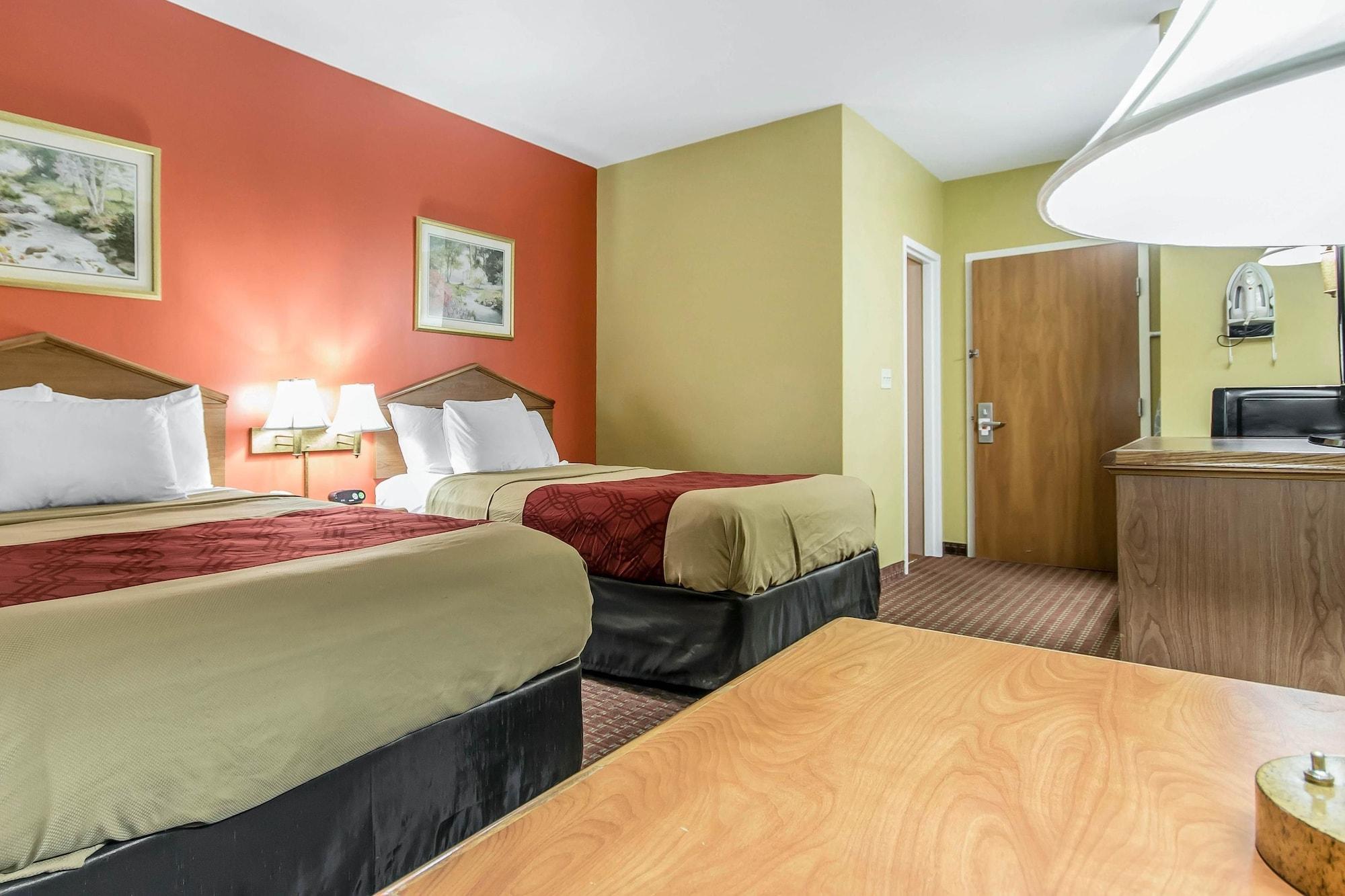 Econo Lodge Airport Louisville-Jefferson County Extérieur photo