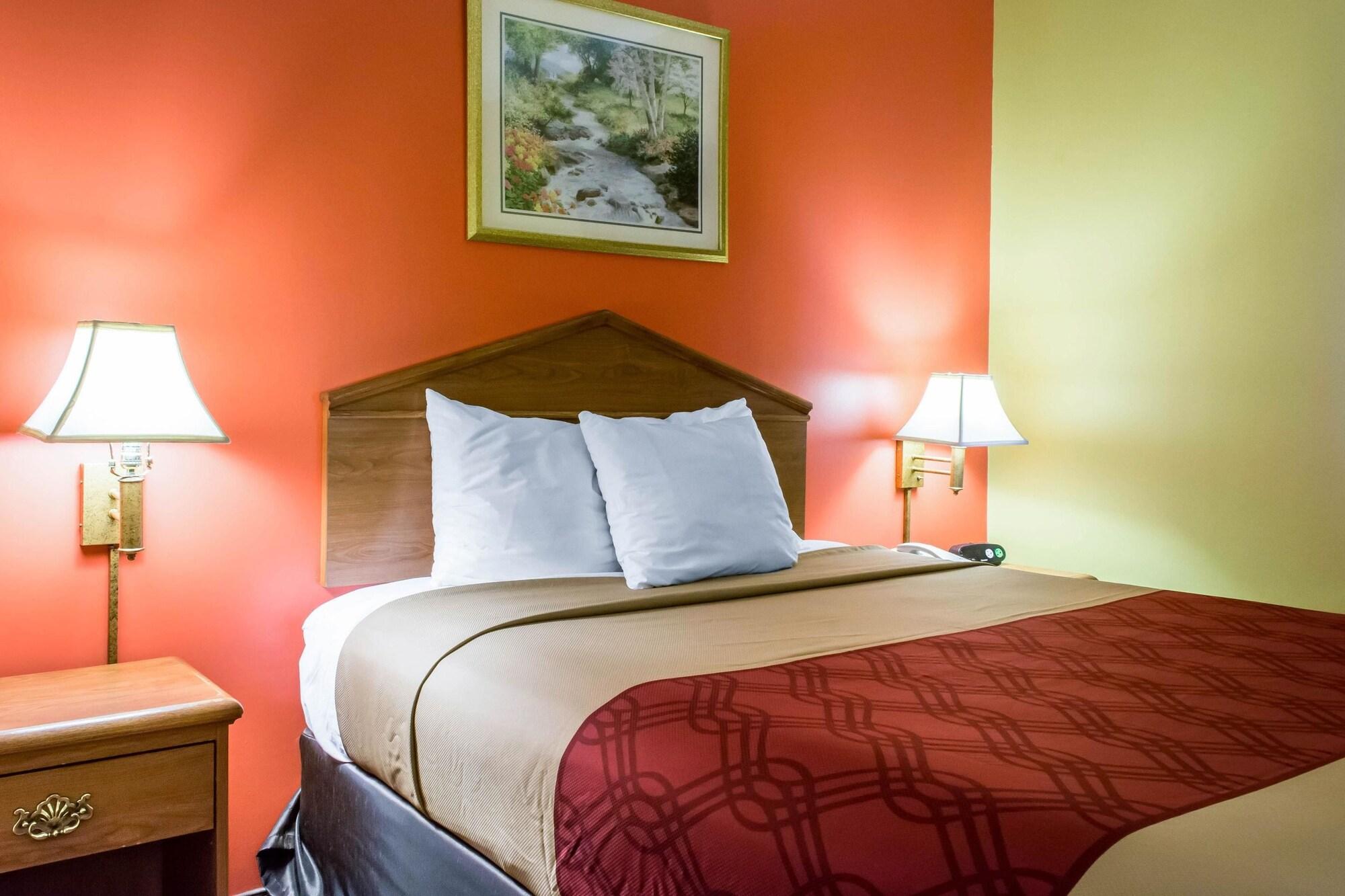 Econo Lodge Airport Louisville-Jefferson County Extérieur photo
