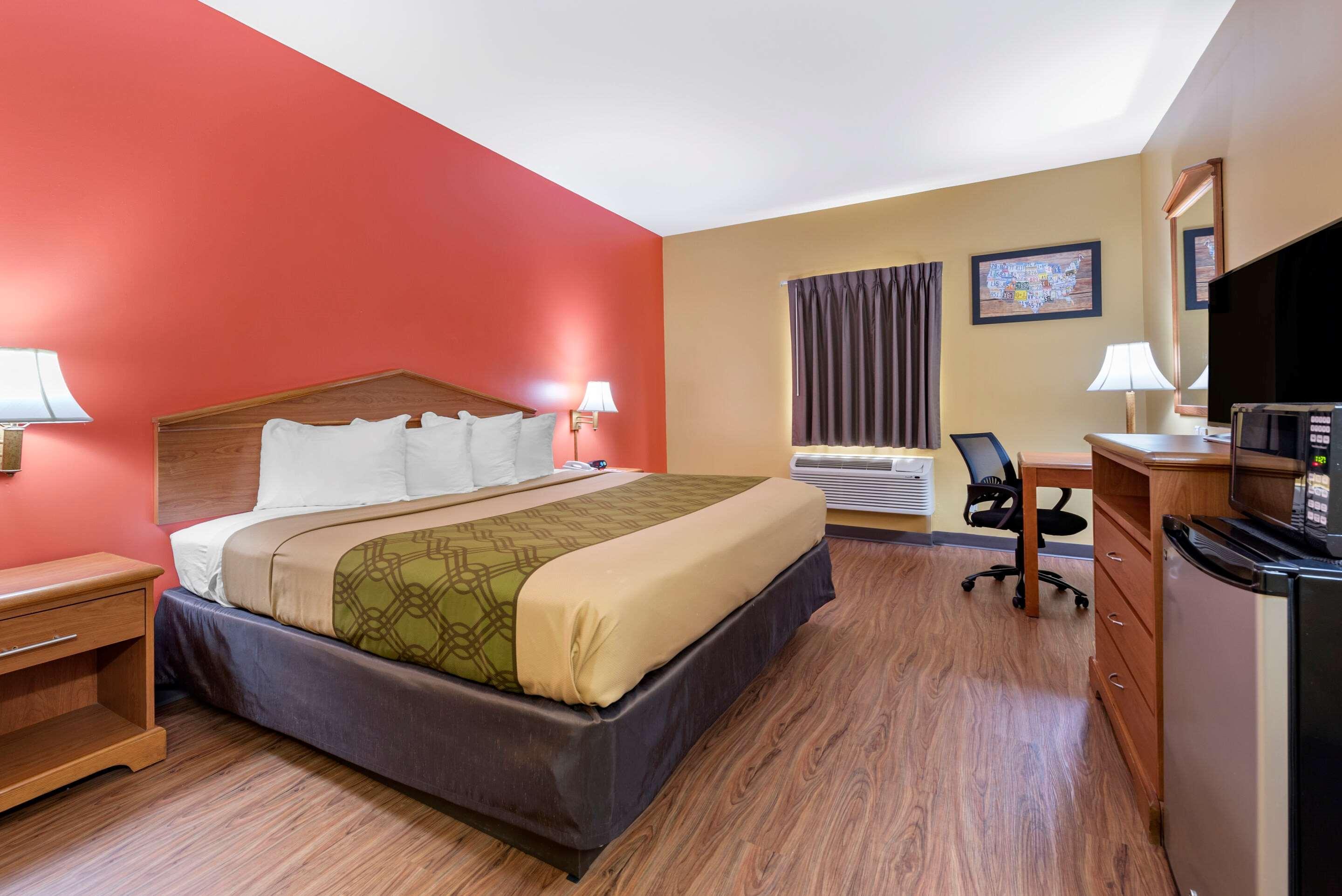 Econo Lodge Airport Louisville-Jefferson County Extérieur photo